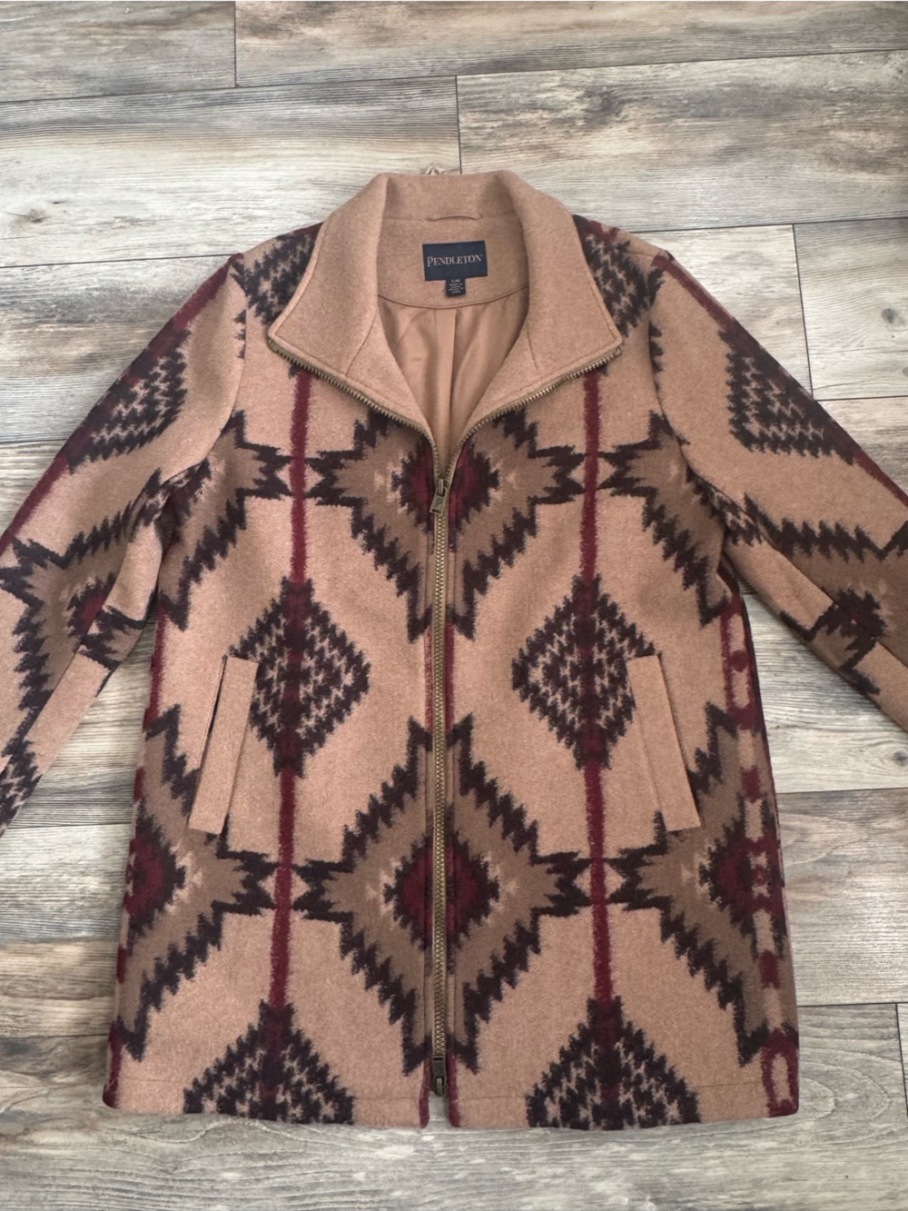 Women’s Pendleton wool and fulled lined jacket size LG